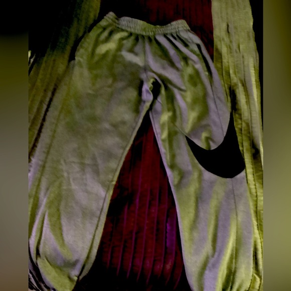 Nike Other - Nike Sweatpants - men’s small